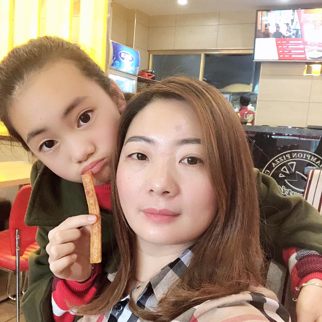 厦门速达汇汽车服务有限公司（蓝姐）