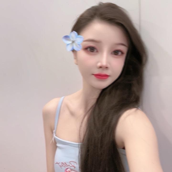 小表妹 ღ