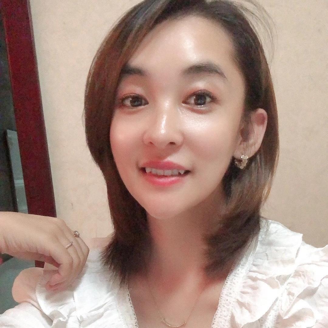 猫宁女装西北商贸(文娟）（招聘）