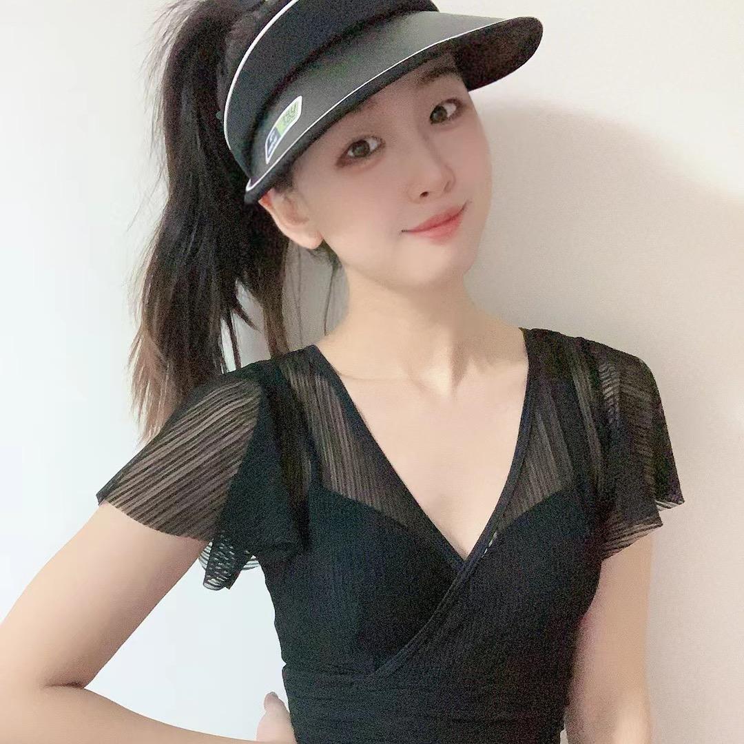 木清清兴城市花浅汐制衣有限公司健身训练专卖店
