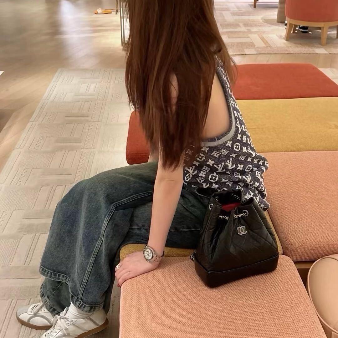 万达晴天女装💯