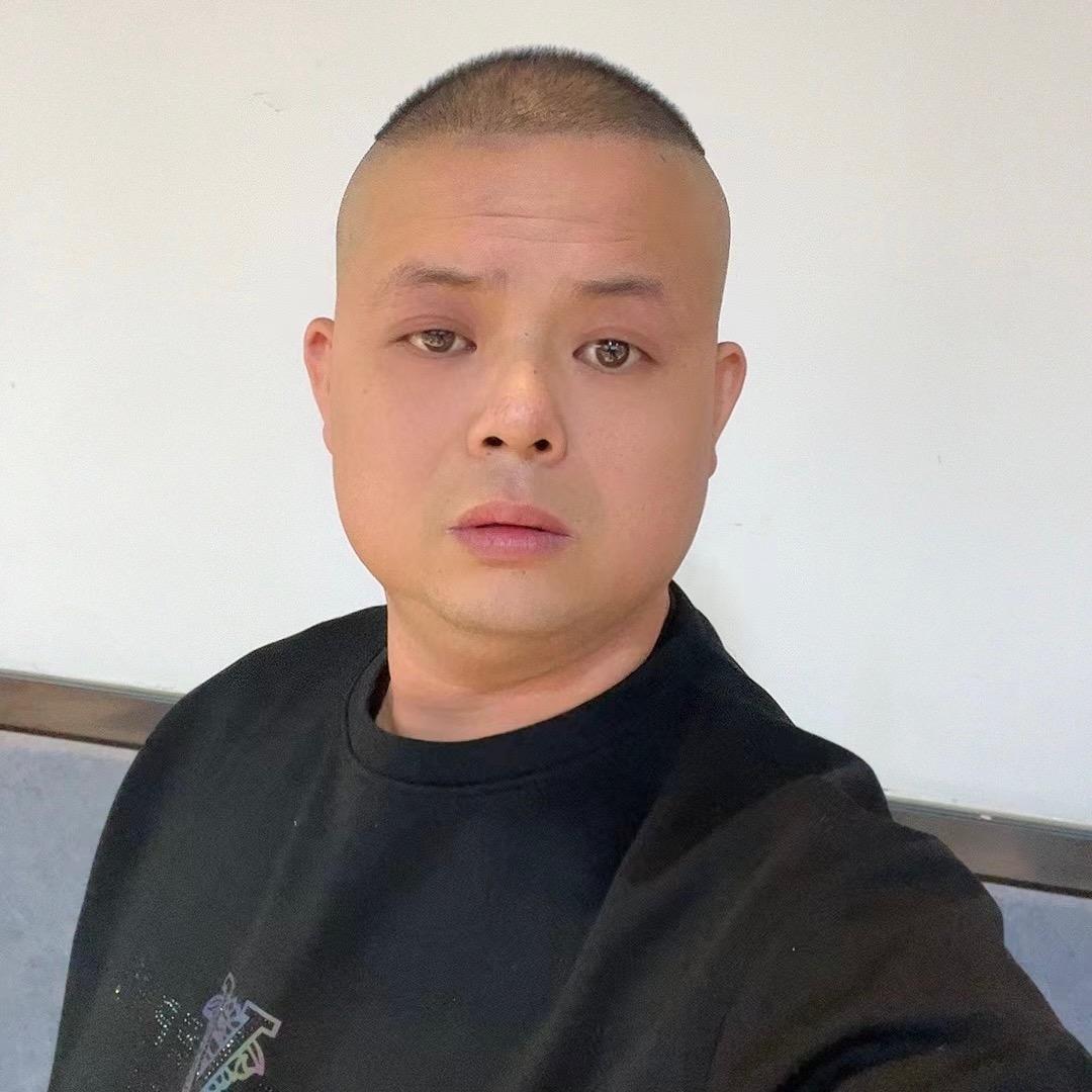 鲜炒小公鸡手擀面