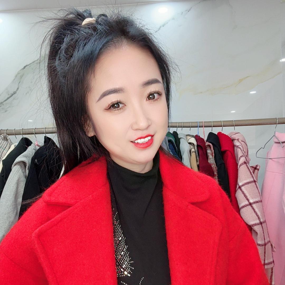 耀光魅力衣阁小铺