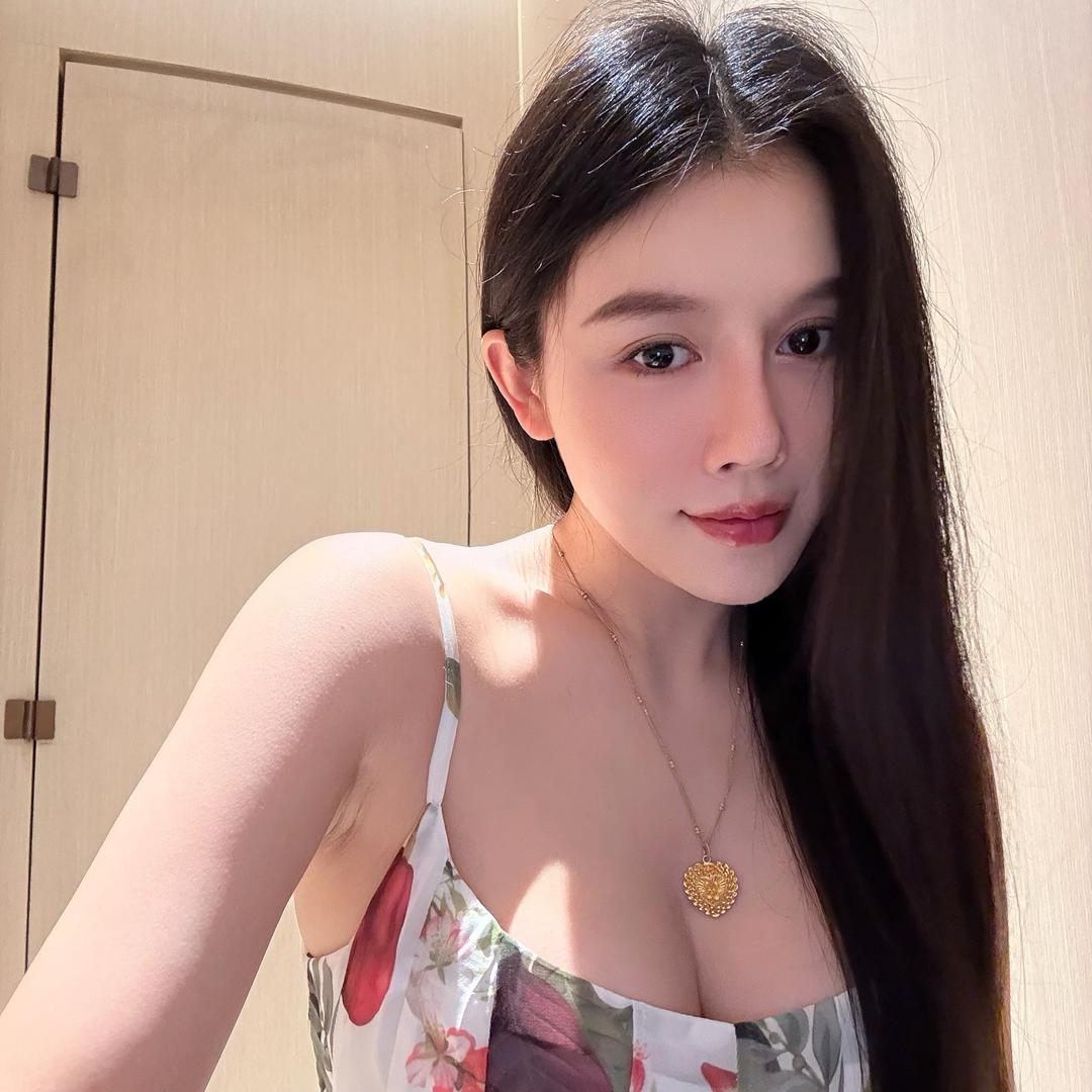 辣子酱Janel