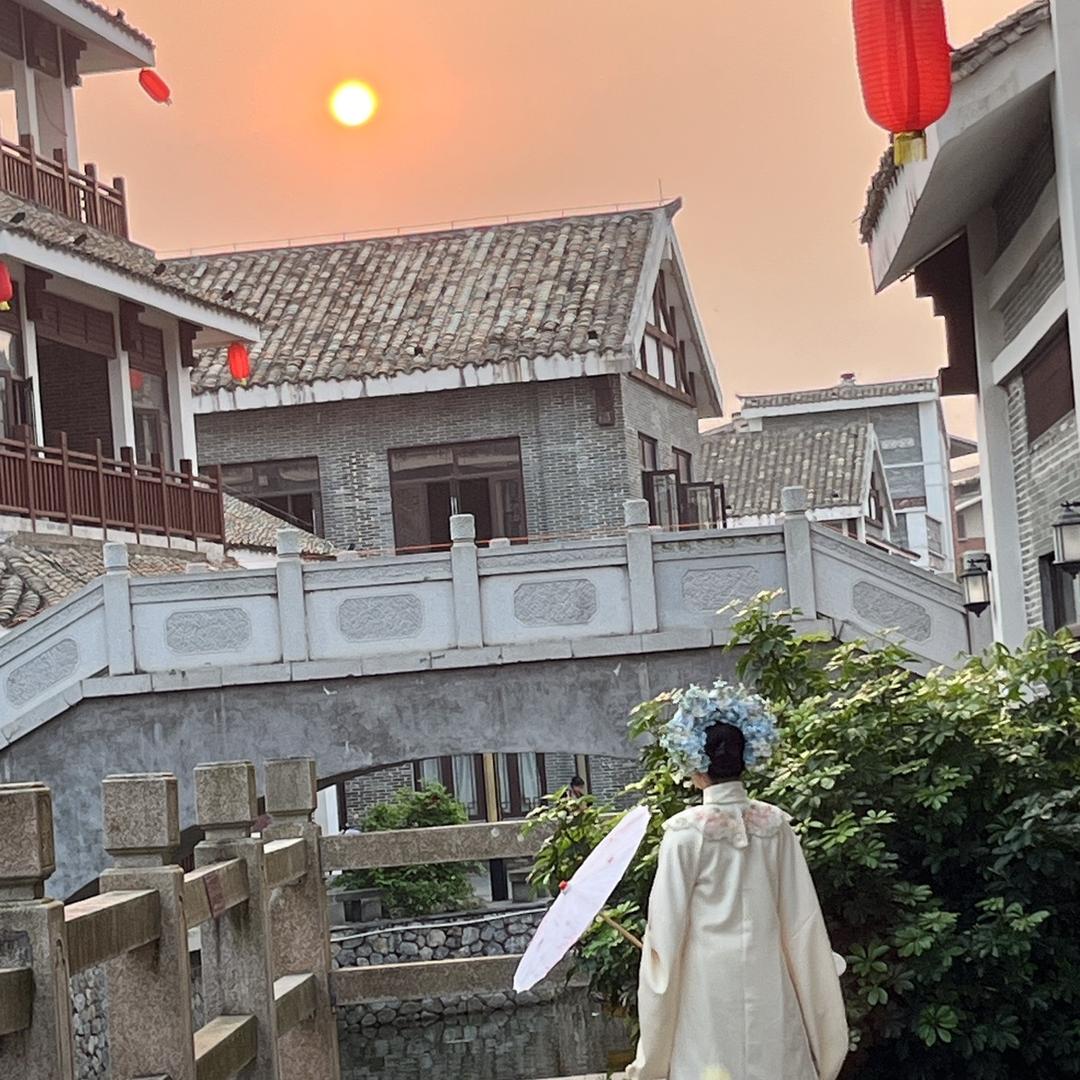 @梅糖糖