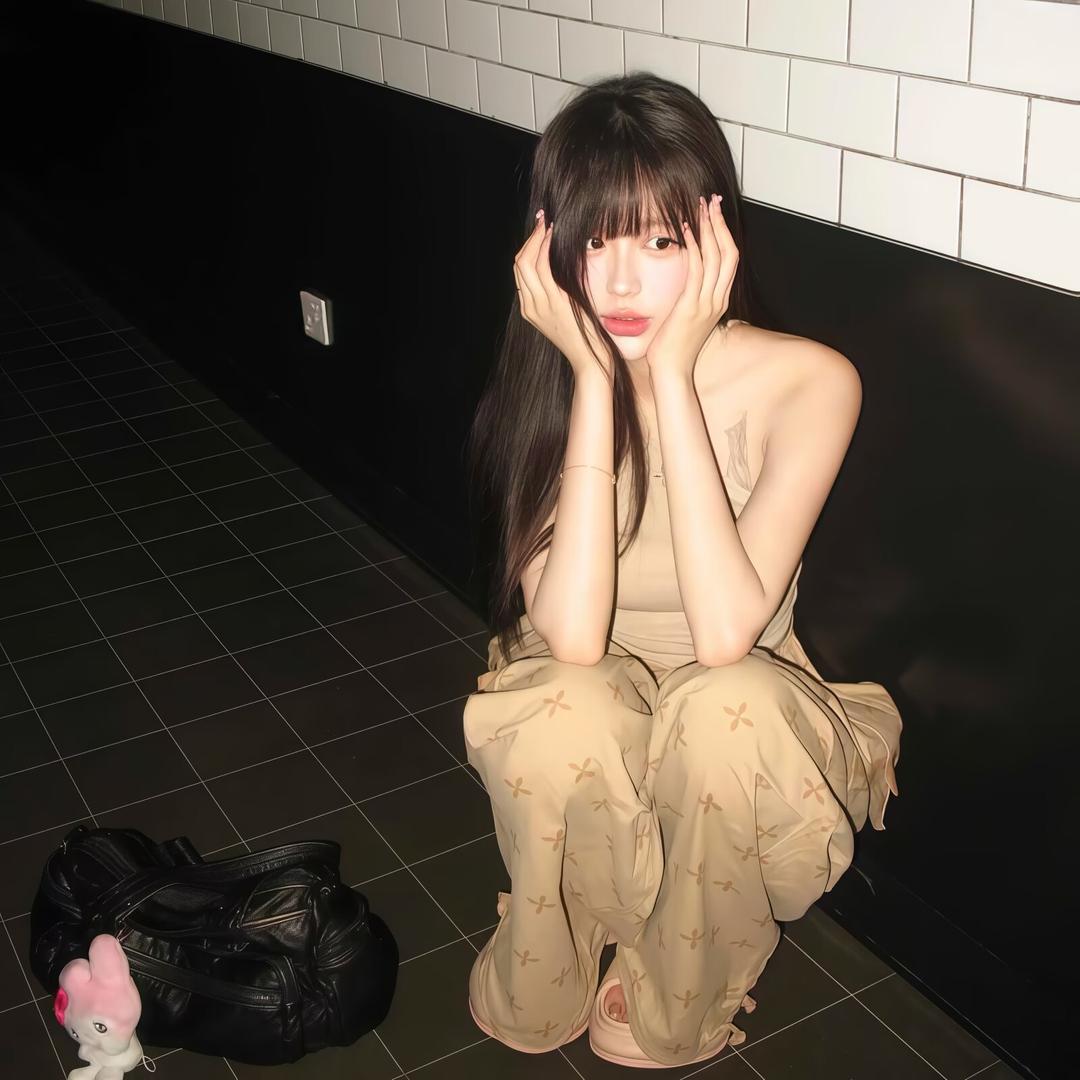 嗯哼