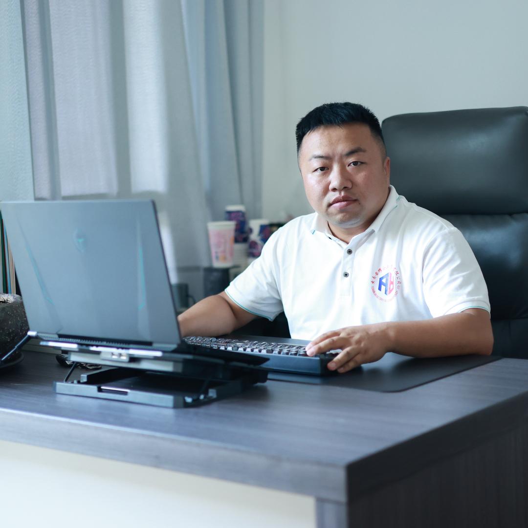 云南小胖（常年招工）