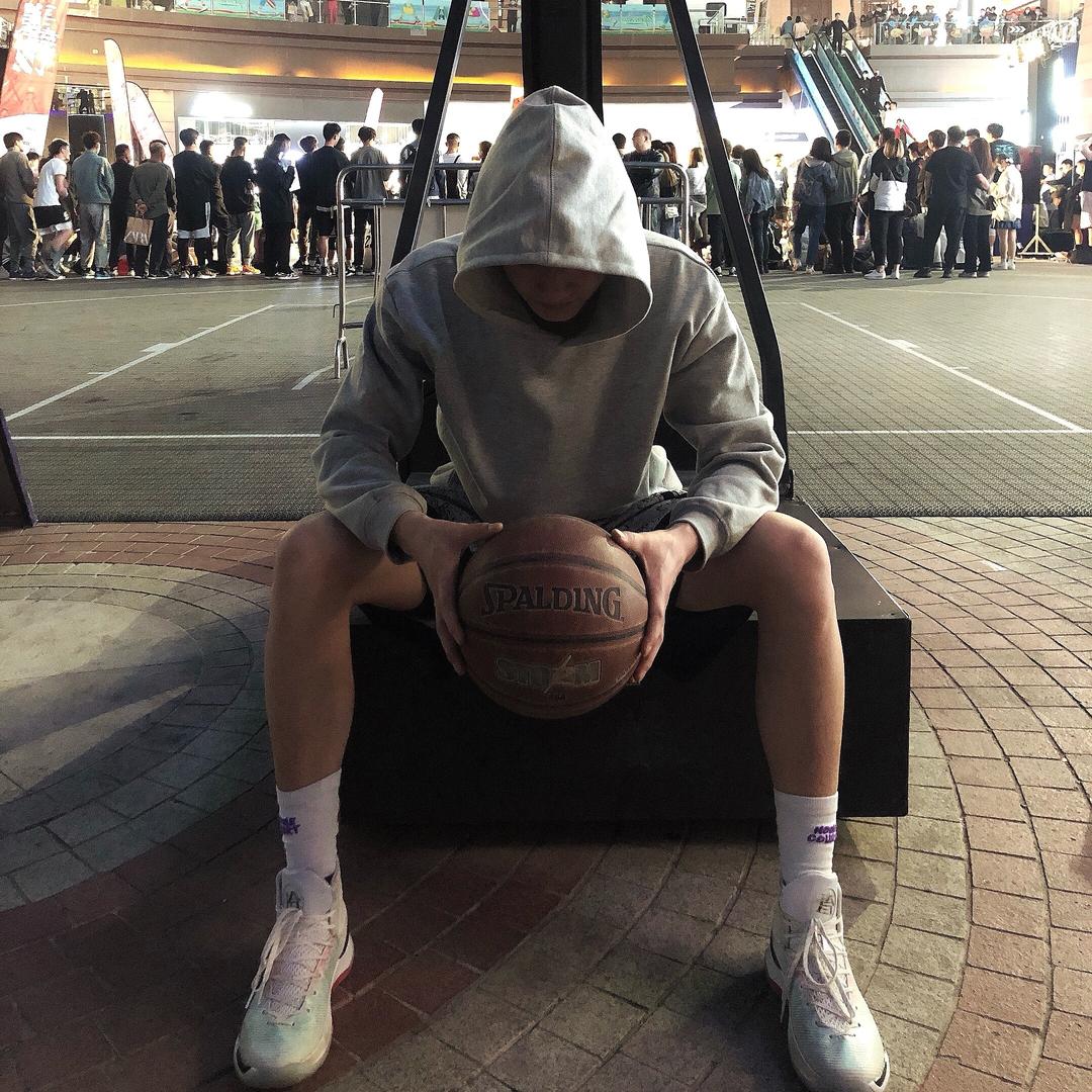 L·A🏀司姜涛