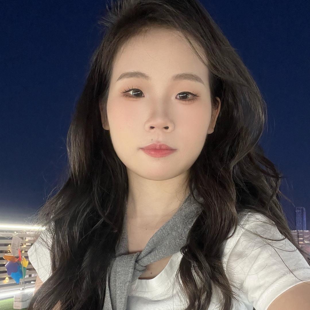 黄金明星经纪人啊萍