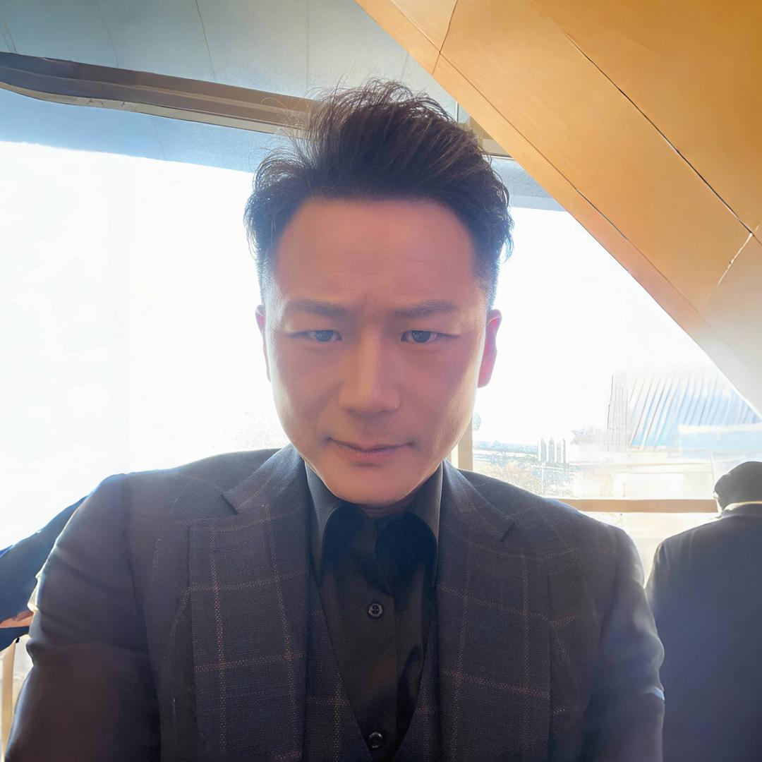 侨哥很暖