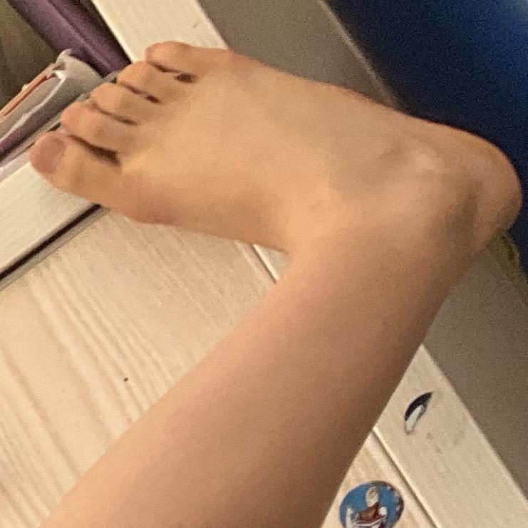 墨清语🌧️