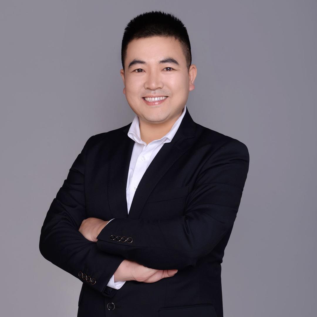 老卞聊铺