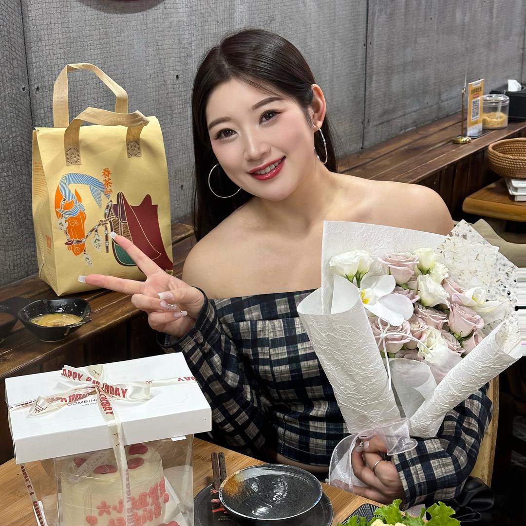 倩倩大王🐖