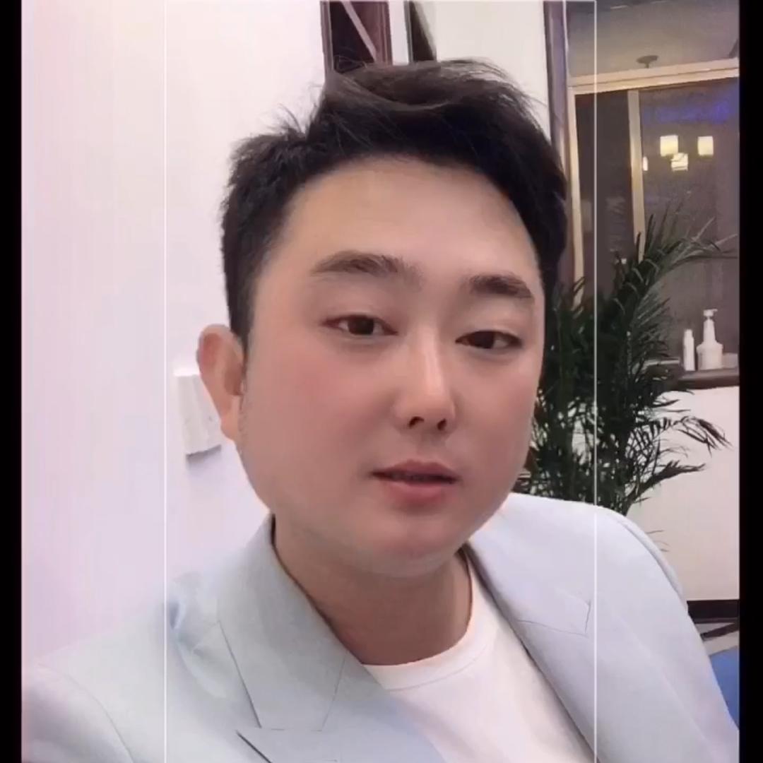 祝小贝