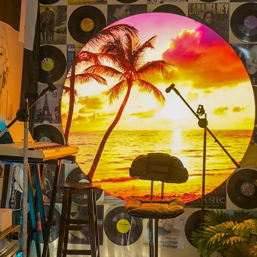 卜晚音乐烤肉酒馆官方号