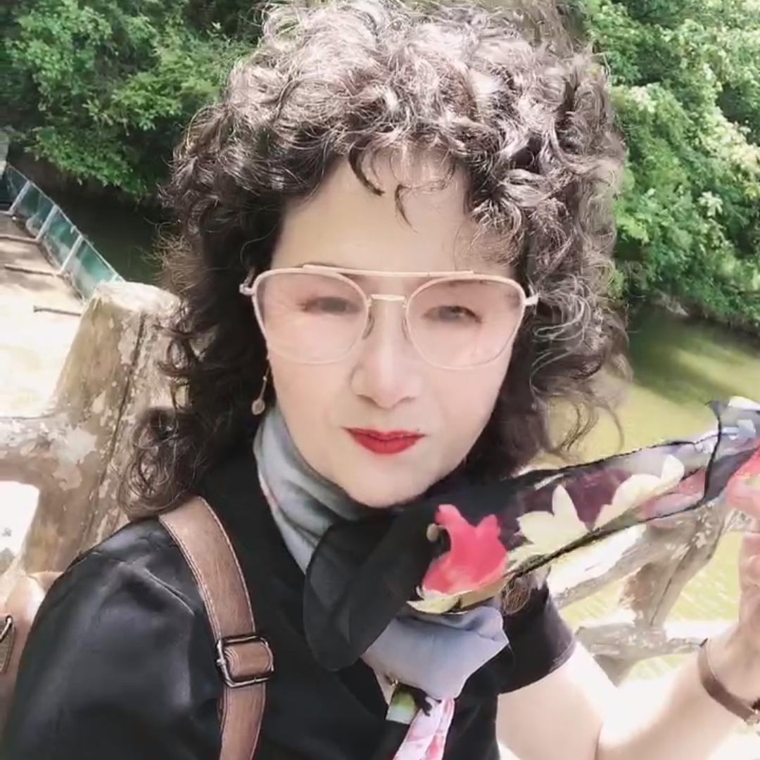紫月亮