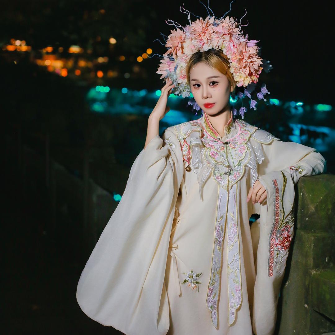 发量浓密的公主.