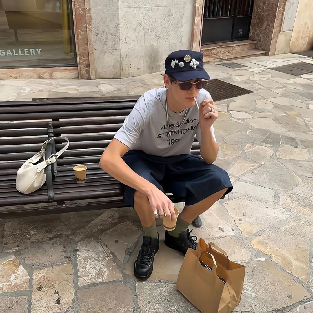 十点睡觉.