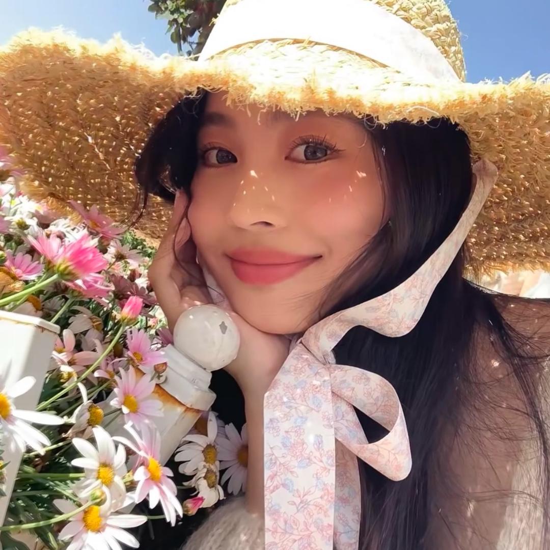 芳芳潮流服饰   （谢绝连赞）