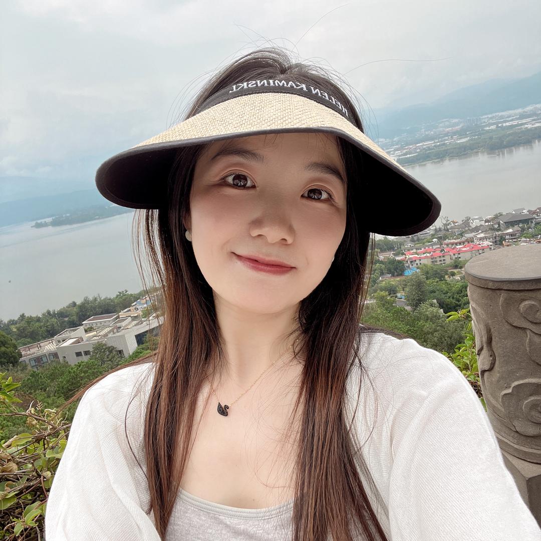 表姐的闭卷生活