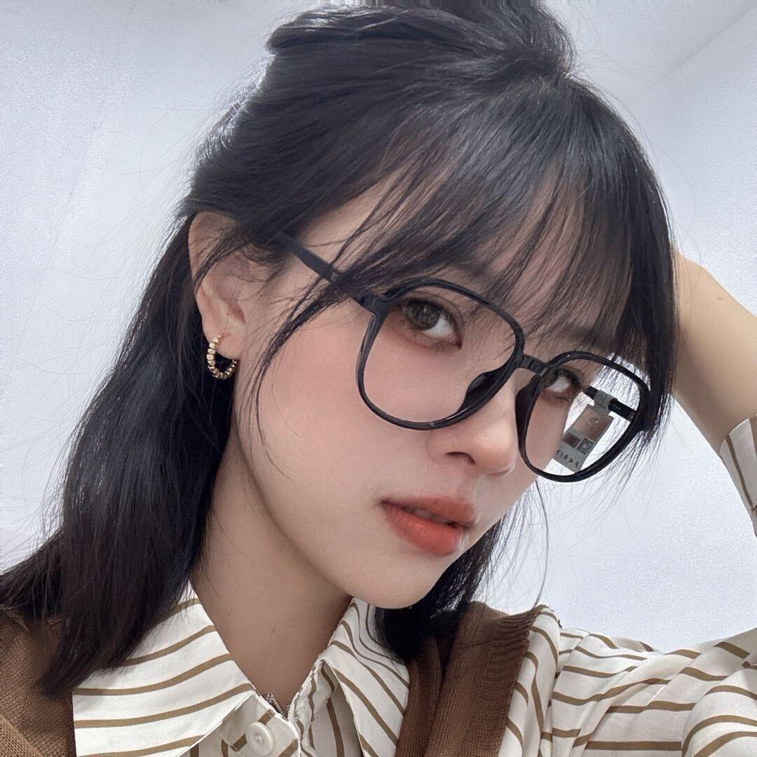 揭阳唐睛星河店的小文姐