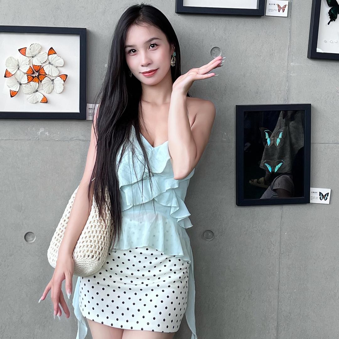 性感的小妖精🧚‍♀️