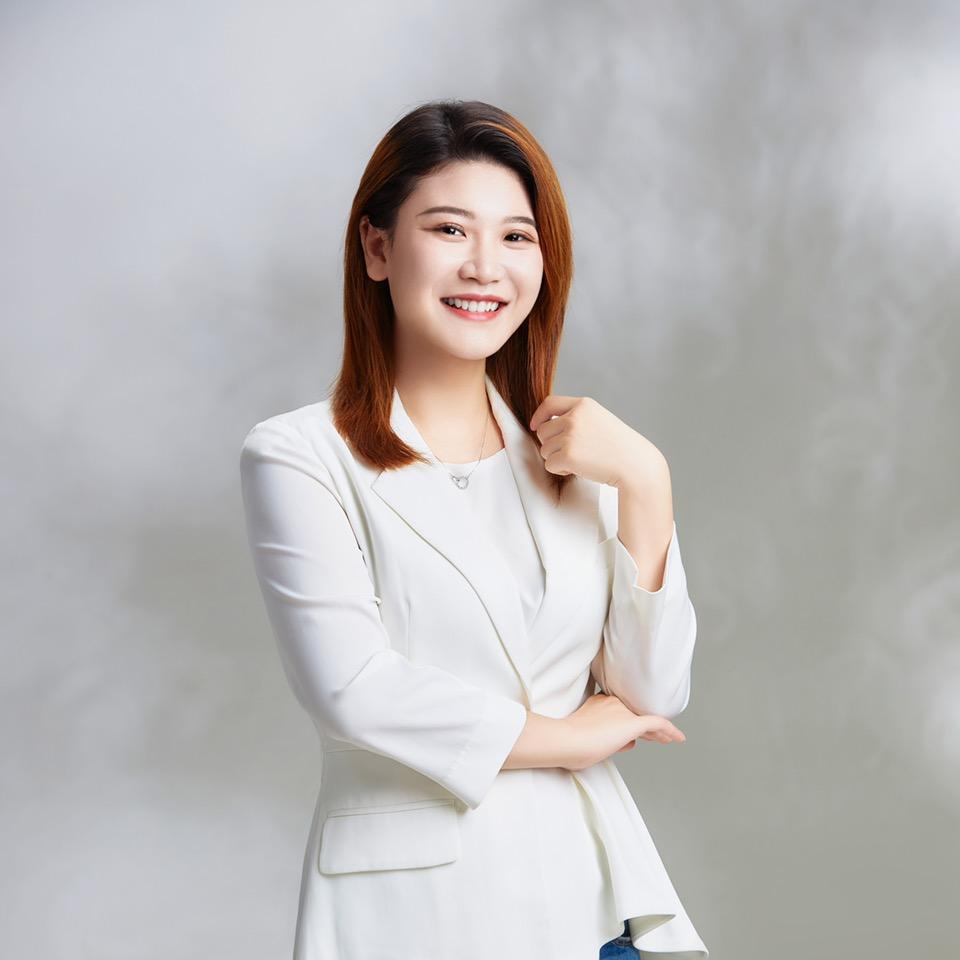 百变房姐袁小瑞