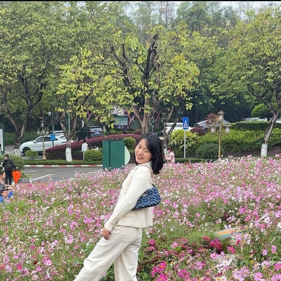 小静吖