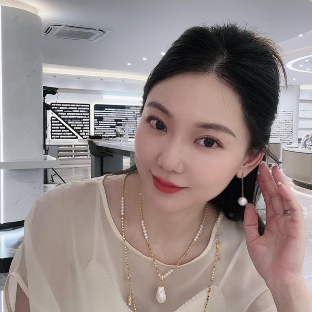 翩翩