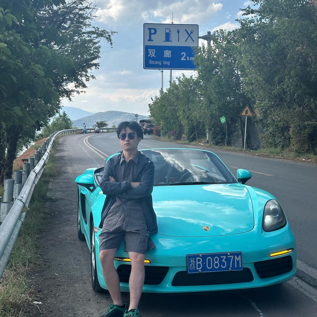 江艺画室卫老师