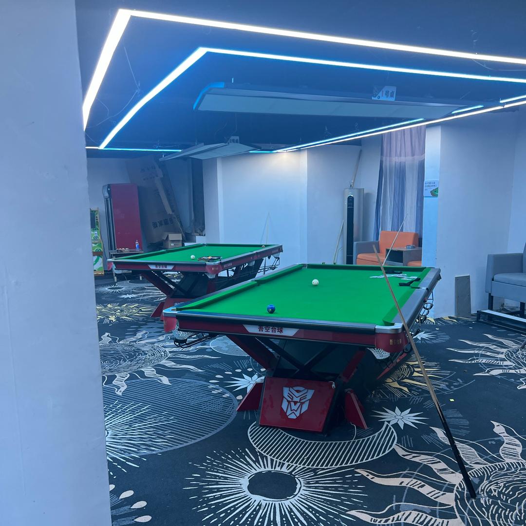 吾空台球店