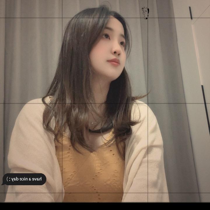 小余不想上班