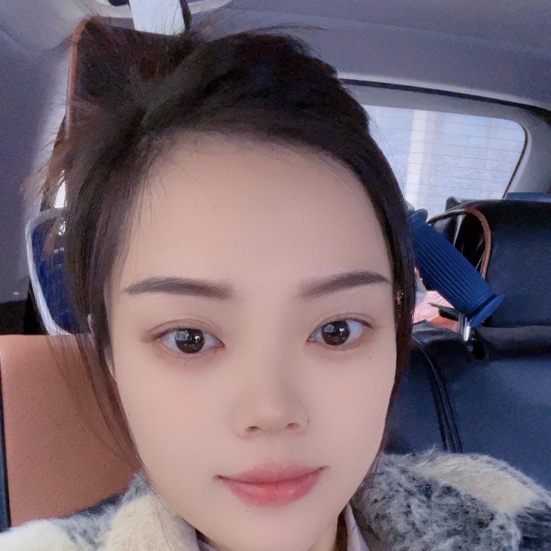 颖颖吖～