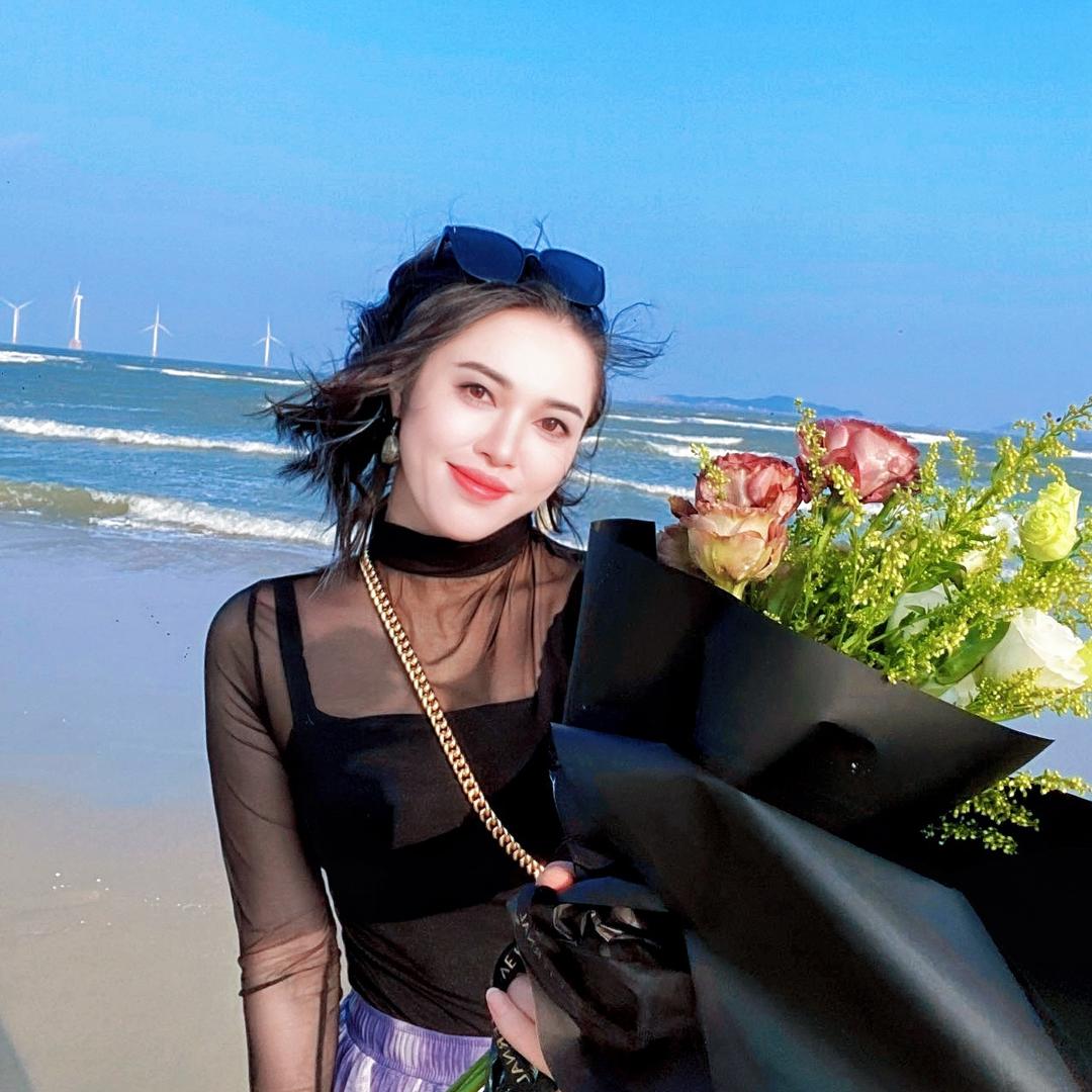 巷子里的猫🐱