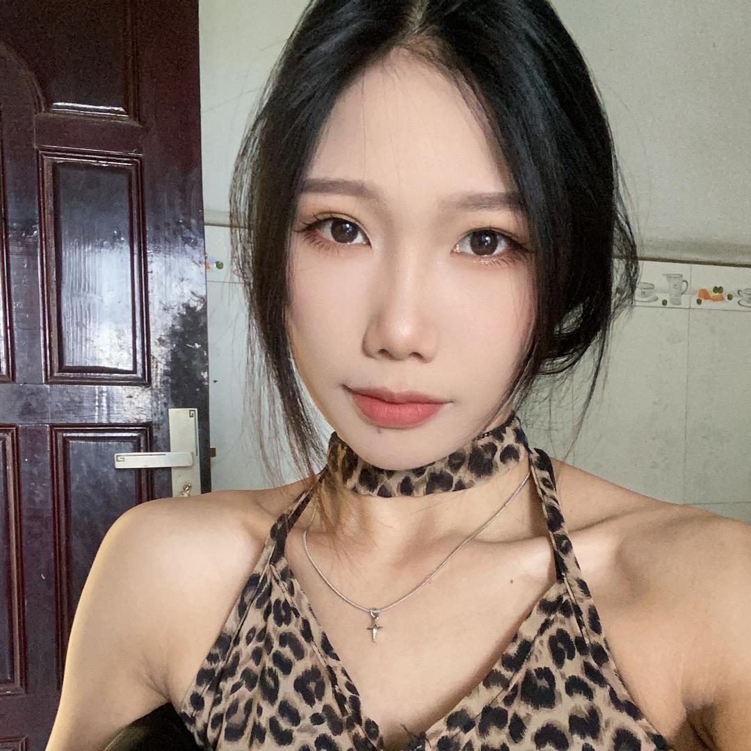 英子很困