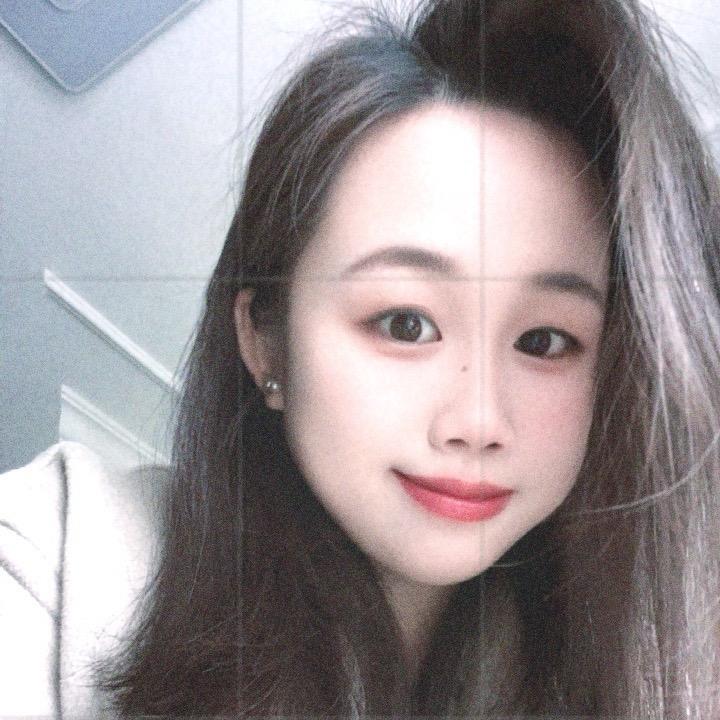 小何吃不饱😋