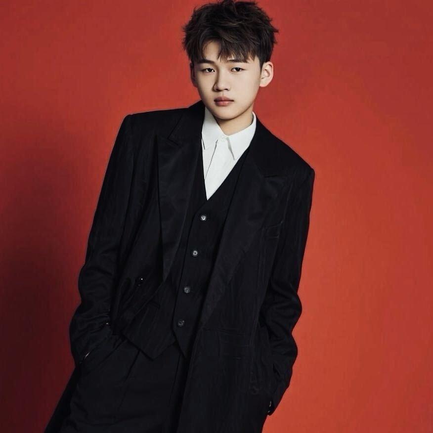 吴川市藤野造型新世界