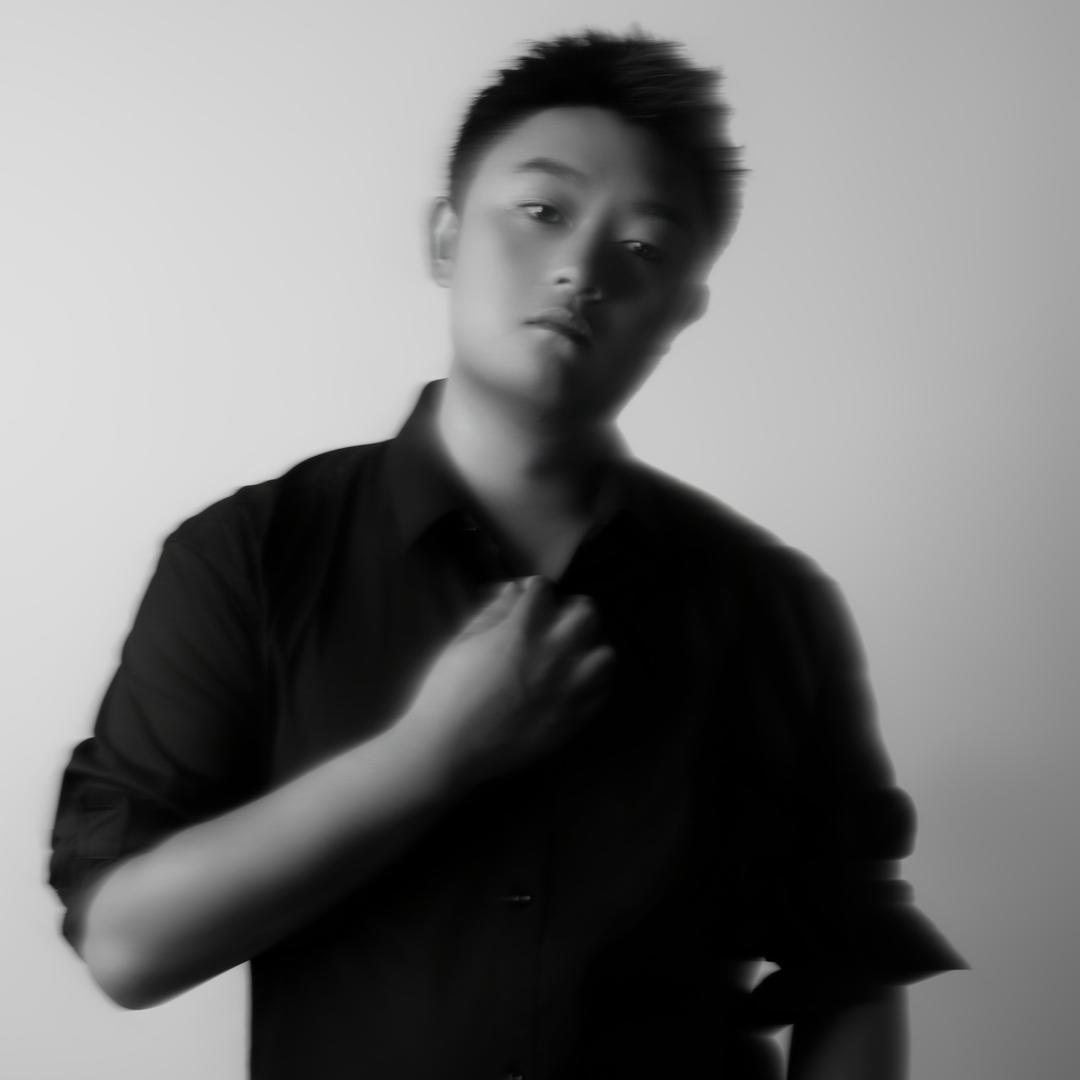 魏毅