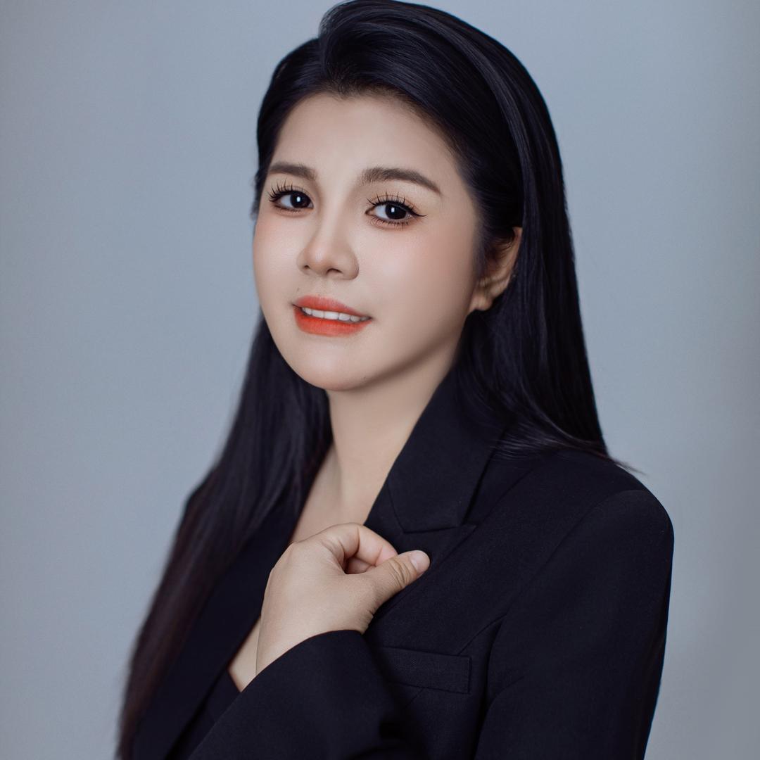 小表妹吖（海干货）