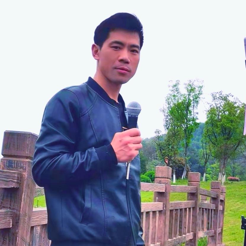 万年歌手刘月亮