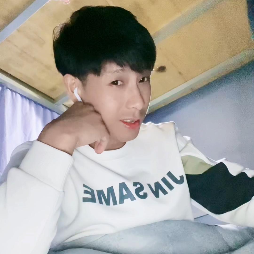 李明🐉（随拍）