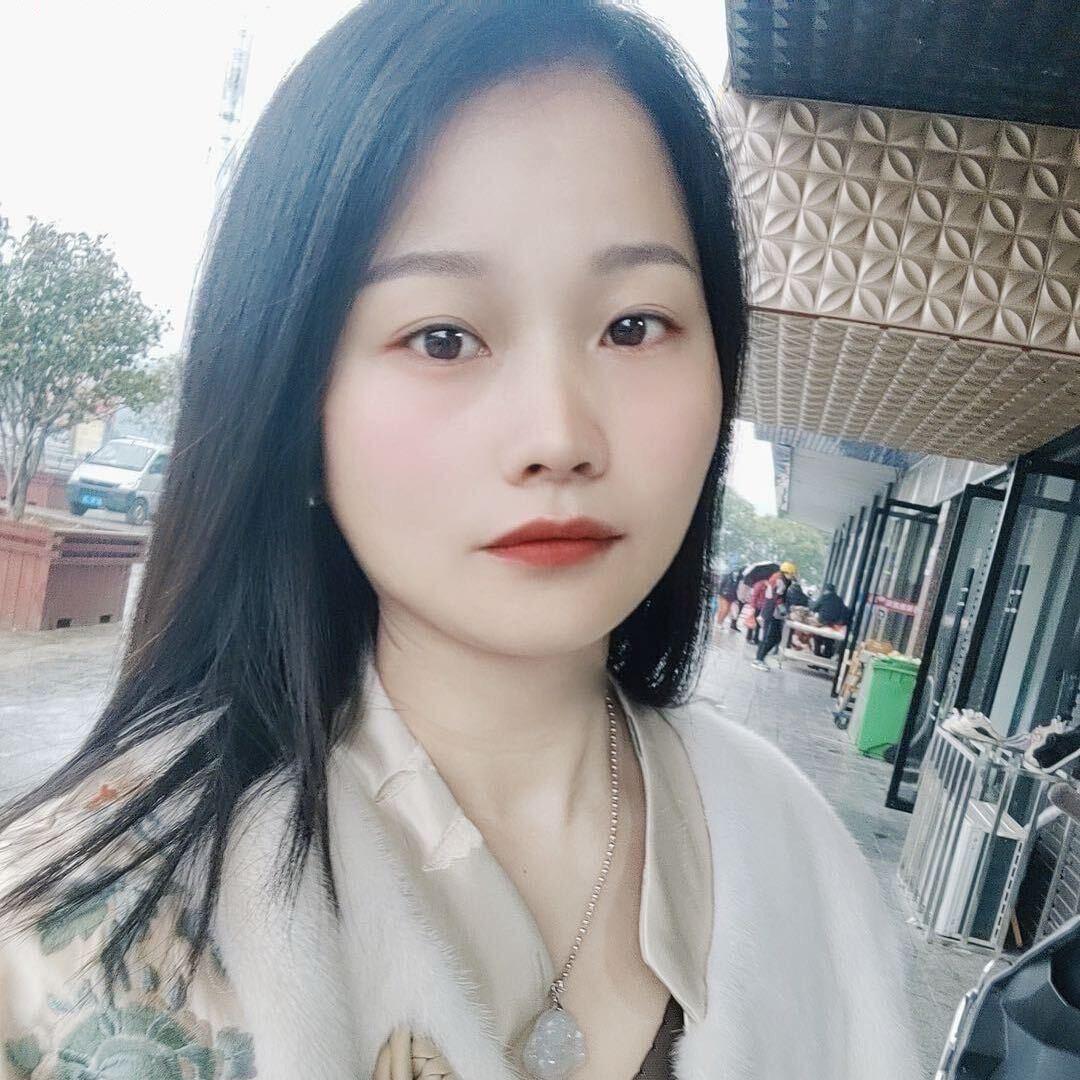 便利店老板娘的日常小号