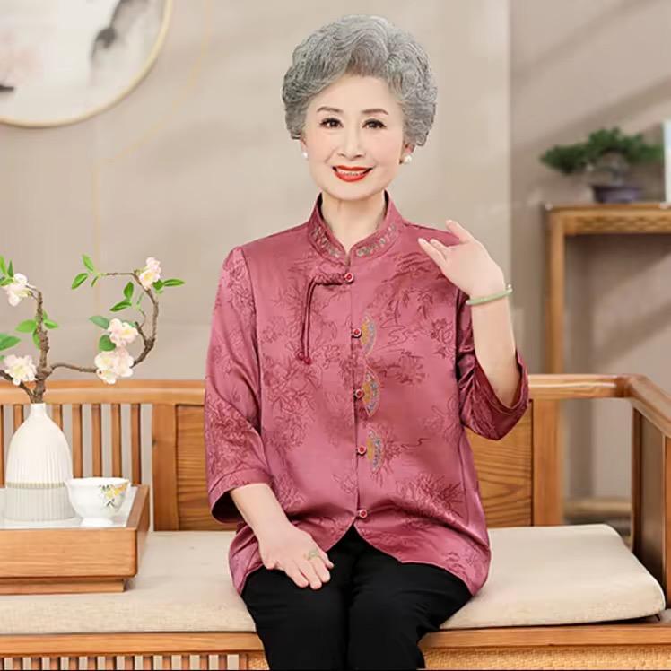 芊姿韵精品妈妈装