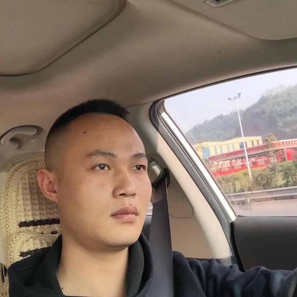 小黄。