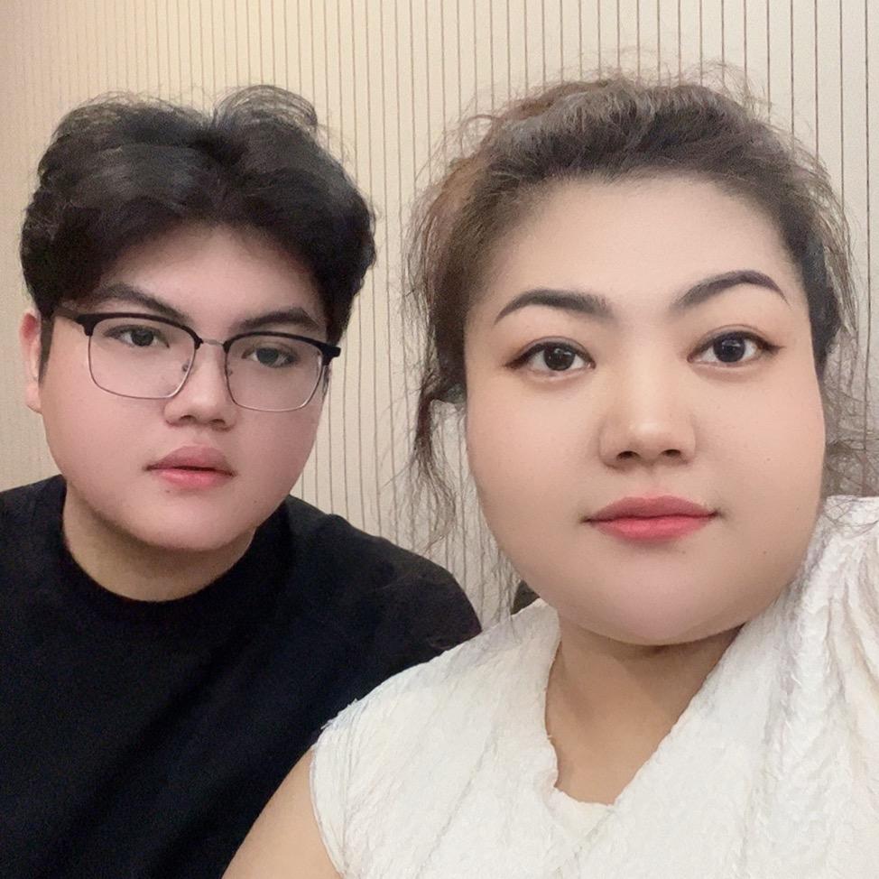 胖婷婷儿子（小波）