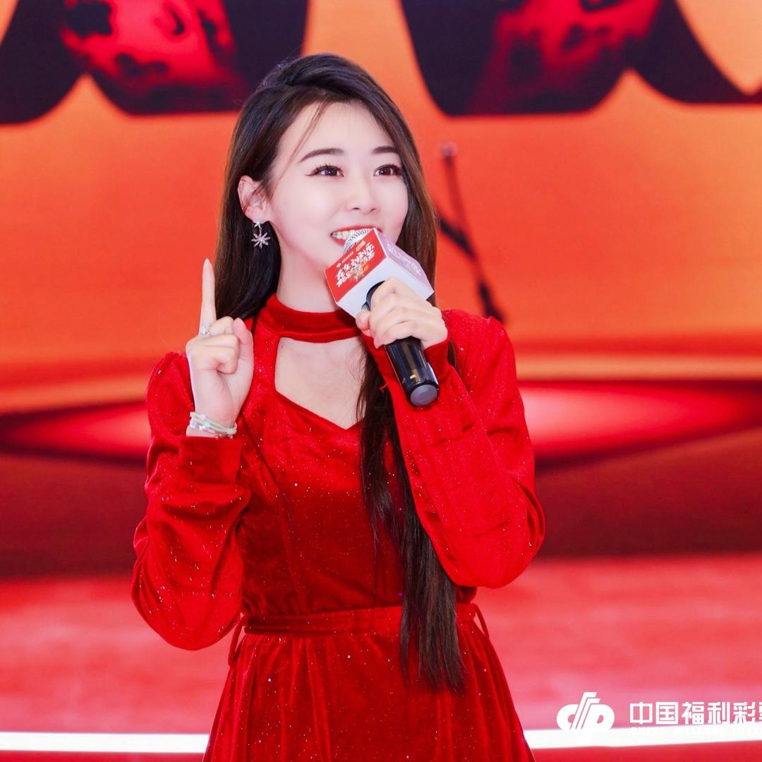 青岛主持人苏苏&青岛乐队 演绎