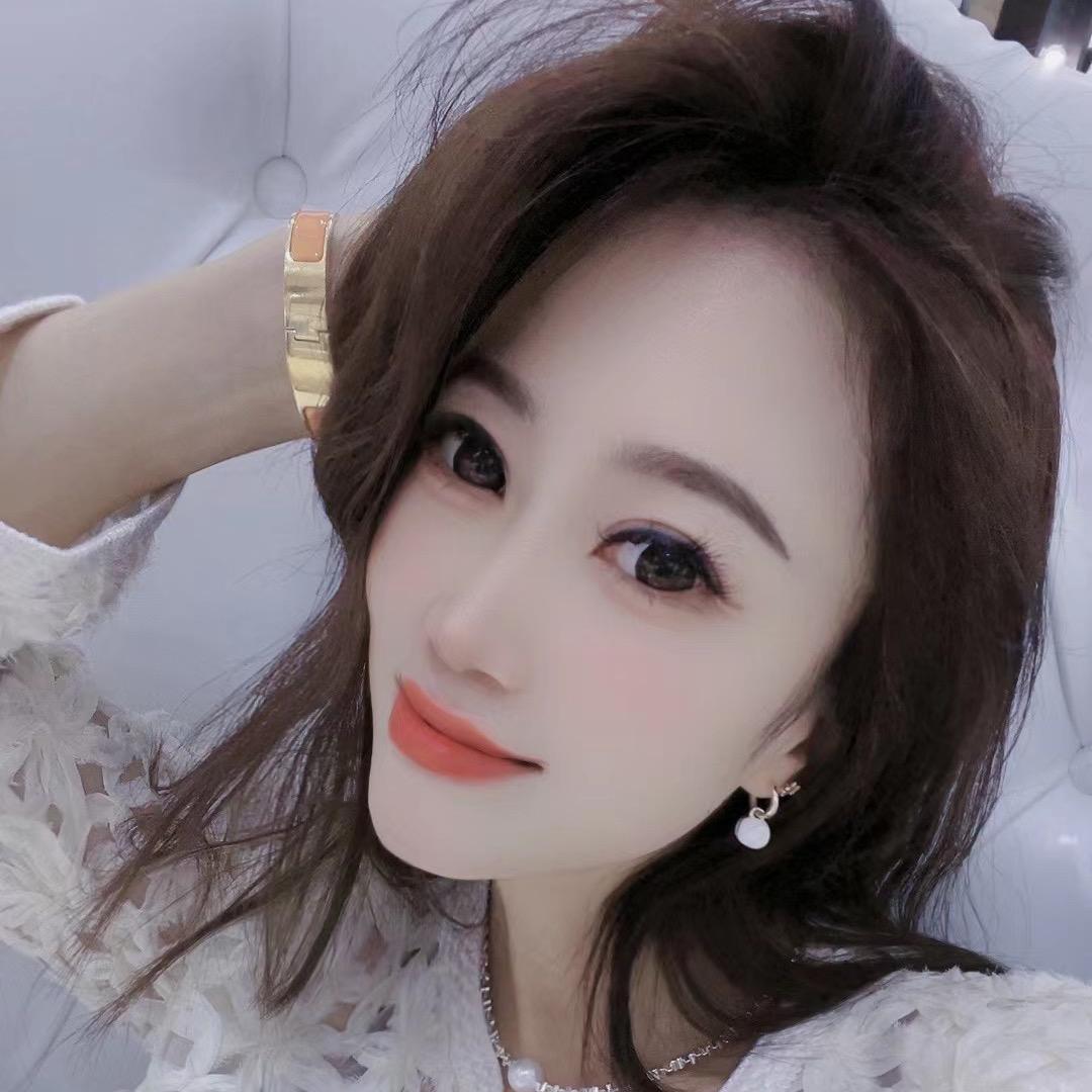 建平巴黎春天女装～经理丹丹（拒聊）