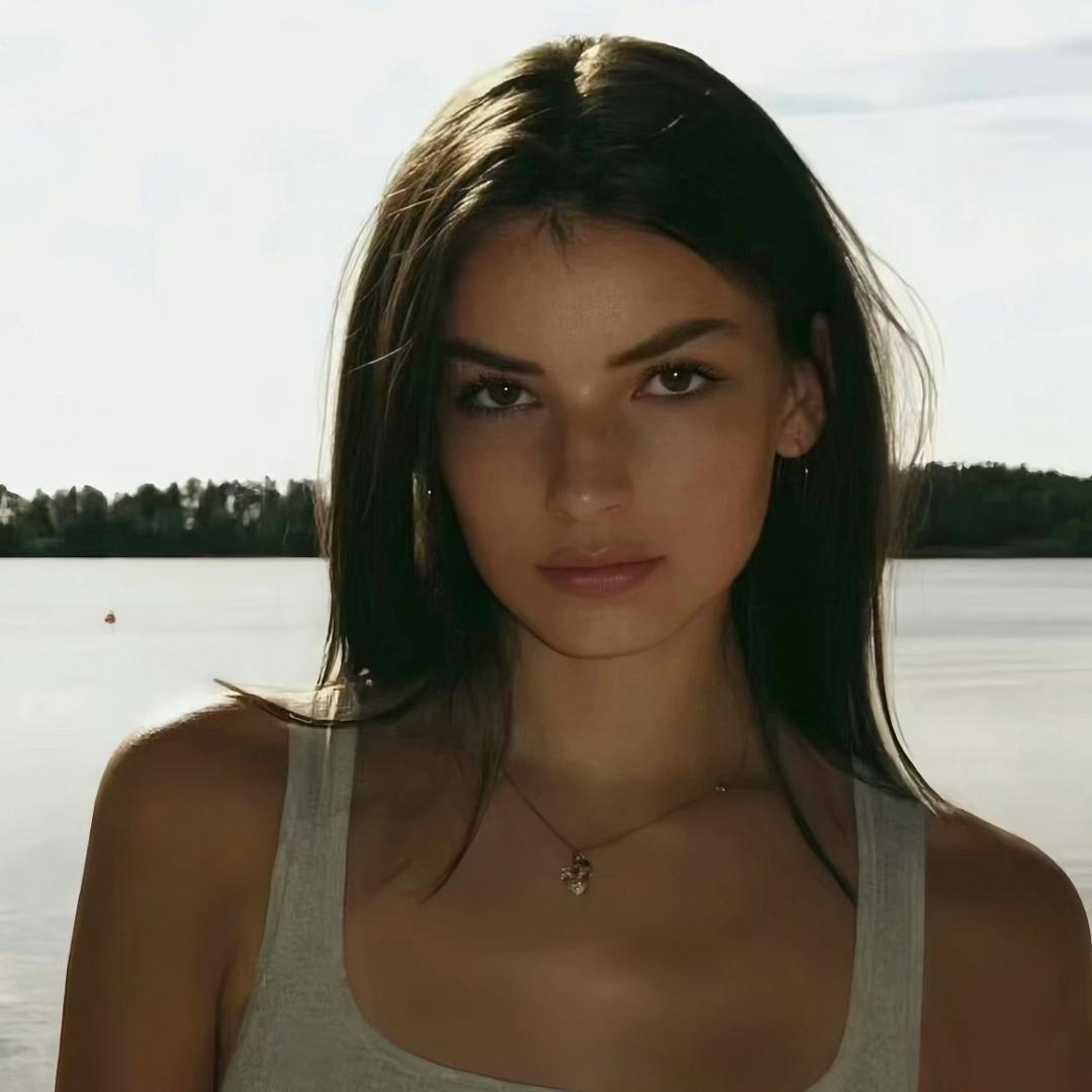 一个月改32次名字