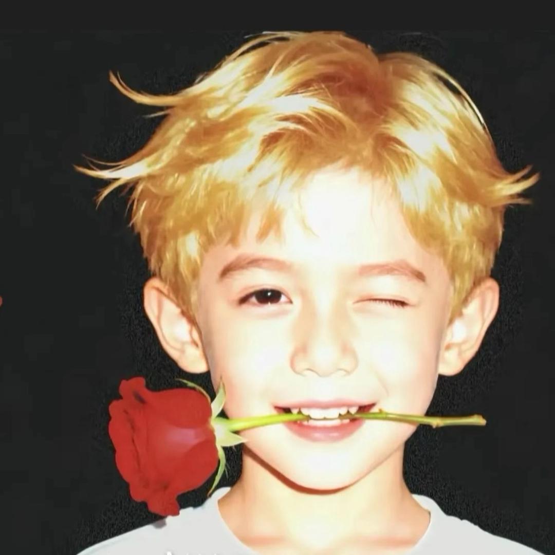 རྒྱ་མཚོ།🦋