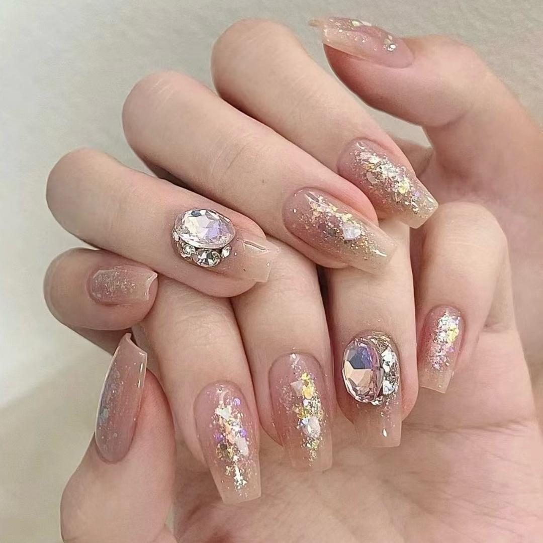 HelloKitty美甲美睫